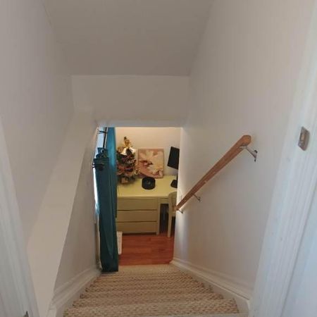 3 1/2 au Plateau-Hull-Aylmer, Meublé/ Électros/Hydro /Internet, $1300_1erMai. - Photo 4