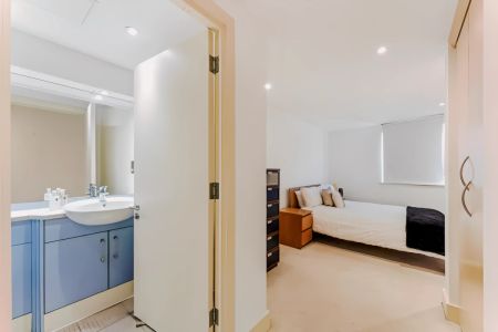 2 Bedroom 2 Bathroom - Photo 4