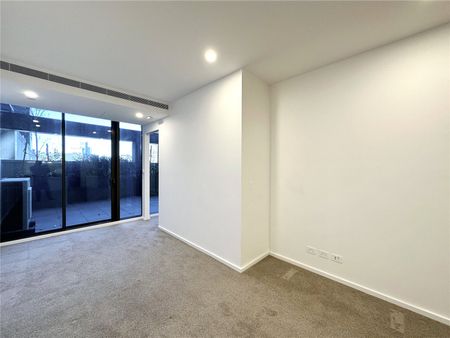 702/81 City Road - Photo 4
