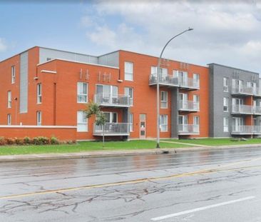 13330 Boul. de Pierrefonds, Montréal (Pierrefonds-Roxboro), QC H9A - Photo 1