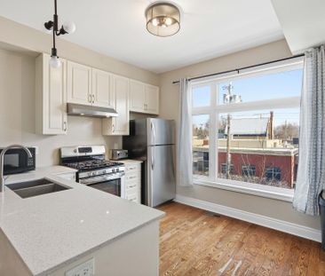 For Lease - 290 cambridge Street, West Centre Town, Ontario - Photo 6