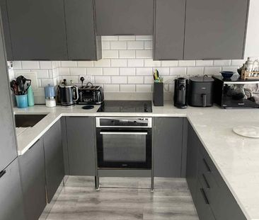 1 Bed Flat, Peckham High Street, SE15 - Photo 6