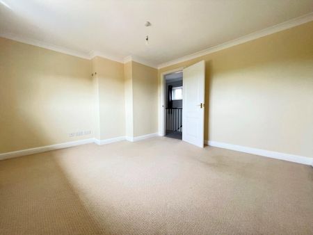 3 bedroom semi-detached house to rent - Photo 3