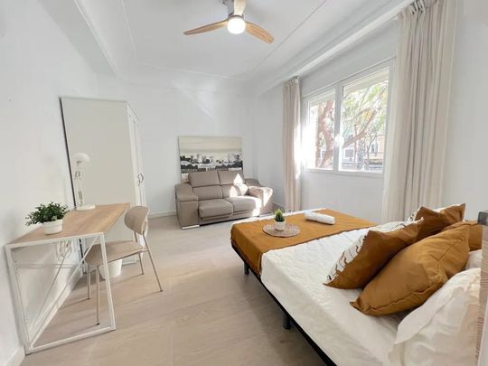 Avinguda del Regne de València, Valencia, Valencian Community 46005 - Photo 1