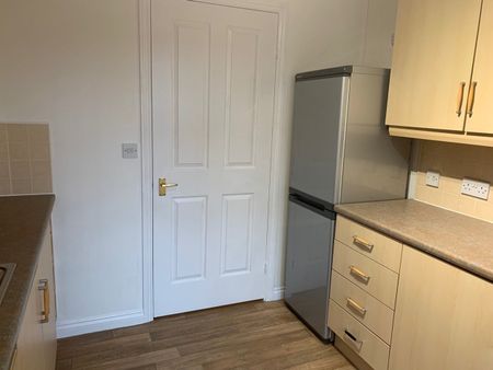 2 Bed Flat, Tavistock Close, LS12 - Photo 5