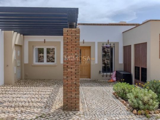 3 room luxury Semidetached House for rent in Arao, Portimão, Distrito de Faro - Photo 1