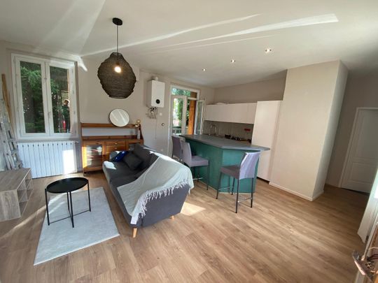 Location Appartement 2 pièces 44m² ST CHAMOND 42400 - Photo 1