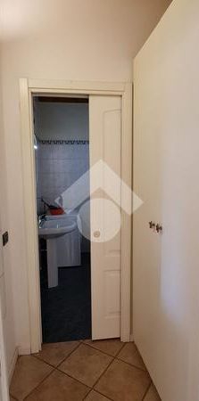 Monolocale in affitto - Photo 2