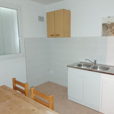 Location Appartement 3 pièces 70m² MAROMME 76150 - Photo 3