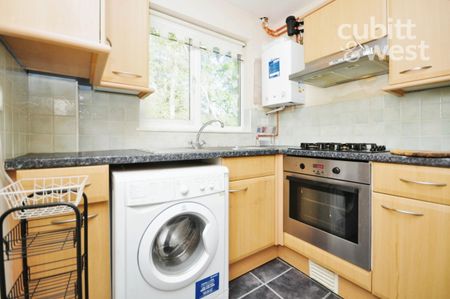 1 bedroom terraced house to rent - Photo 2