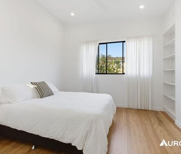 Contemporary Masterpiece in the Heart of Wooloowin - Photo 6