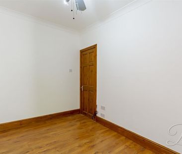 2 bedroom - Photo 4