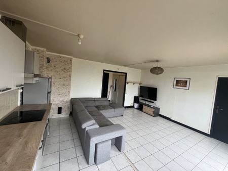 Location Appartement 2 pièces 44m² TROYES 10000 - Photo 2