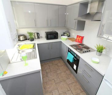 Crookes, Crookes, Sheffield, S10 - Photo 3