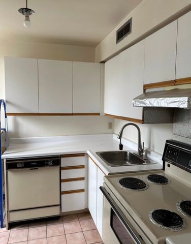 For Lease - 55 Centre Avenue Unit# 1806, Toronto, Ontario - Photo 5