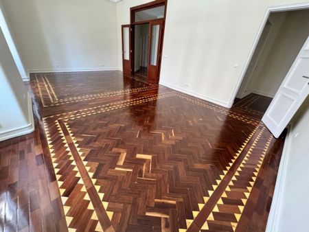 4 room luxury Flat for rent in Areeiro (Sao Joao de Deus), Lisbon - Photo 3