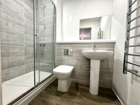 1 bedroom flat to rent - Photo 2