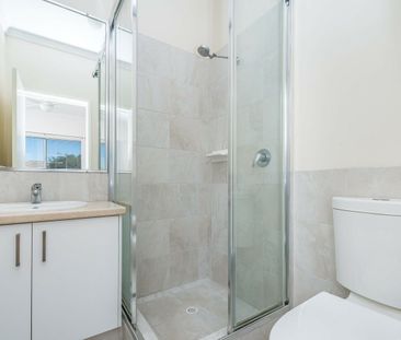 ** DON'T SIGN ANYTHING UNTIL YOU HAVE SEEN THIS RIPSNORTER!! ** - Photo 4