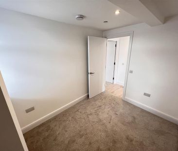 Cambridge Place - Photo 2