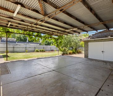 38 Leonard Street, Wodonga VIC 3690 - House For Rent | Domain - Photo 3