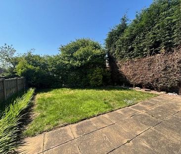3 bedroom semi-detached house to rent - Photo 5