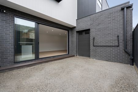 1/38 Belgrove Street, Preston VIC 3072 - Townhouse For Rent | Domain - Photo 5