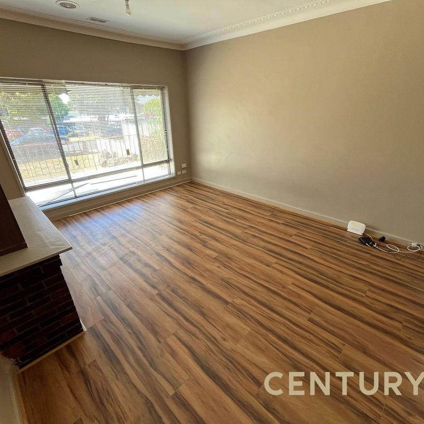 Comfortable & Convenient Family Living in Noble Park - Photo 1