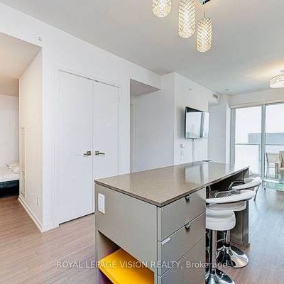 1+1 Bed & 1 Bath - Peter Street Condos - Photo 1