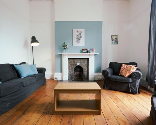 Westbourne Place, Bristol - Photo 1