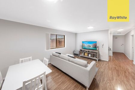 Premium Two Bedroom Apartment Moments from Parramatta CBD - 950M To Parramatta Station - Photo 5