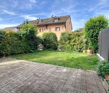 Beautiful gabled house in the center of Founex - Photo 2