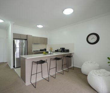 Immaculate 2 Bedroom Apartment - Photo 6