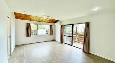 4 Bedroom in Double Westlake Zone - Photo 3