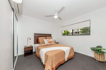 2 BEDROOM MODERN APARTMENT â CLOSE TO HOSPITAL, JCU & ARMY BARRACKS - Photo 3