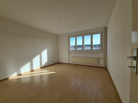 3-room apartment on the 9th floor - Photo 2