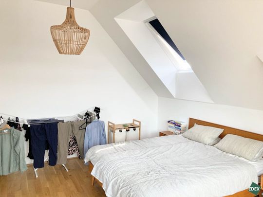 Schöne 2-Zimmer-DG-Wohnung mit Terrasse und Klimaanlage - Foto 1