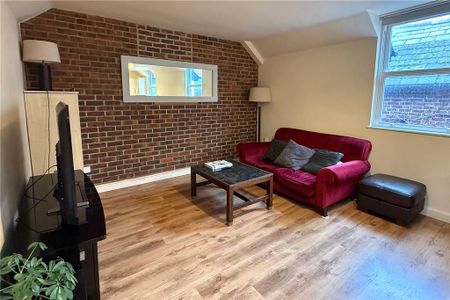 1 bedroom apartment to rent - Photo 2