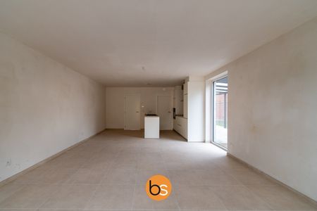 Halfopen nieuwbouwwoning met 3 ruime slaapkamers - Photo 2