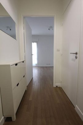 Location Appartement 1 pièce 28m² LE PLESSIS ROBINSON 92350 - Photo 1