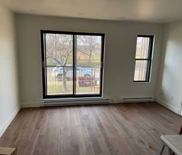 Anjou, 3 1/2 à louer pour 1er Décembre - Photo 2