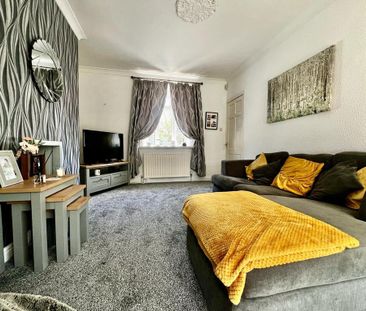 2 bedroom end of terrace house to rent - Photo 2