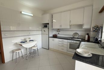 Excelente Apartamento T2 localizado em zona privilegiada de Albufeira.