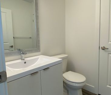 For Lease - 234 Edgevalley Road Unit# 29, London East, Ontario - Photo 2