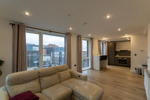 3 bedroom apartment to rent - Photo 1