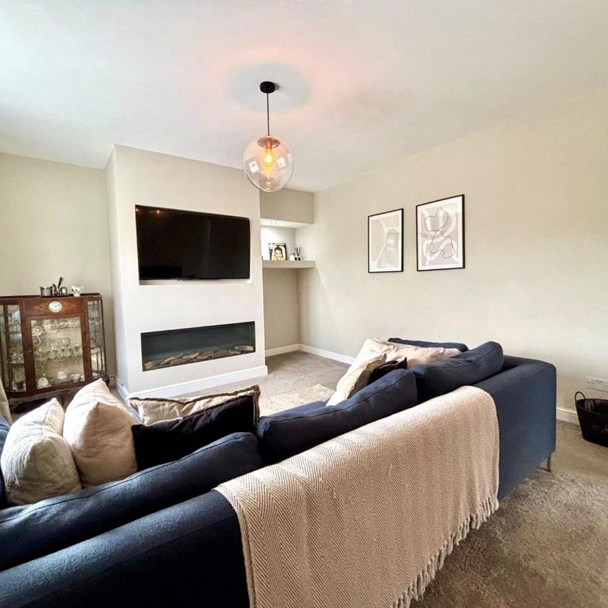 3 bedroom House To Let - Photo 1