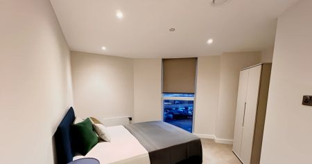 2 Bed 2 Bath - Photo 2