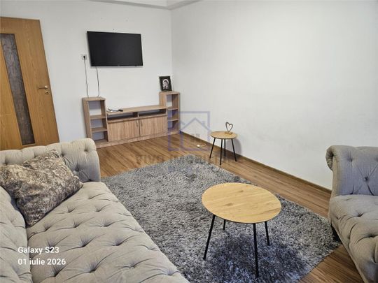 Apartament de inchiriat in Sibiu - 3 camere, decomandat, etaj 1, Cartierul Vasile Aaron de inchiriat - Fotografie 1