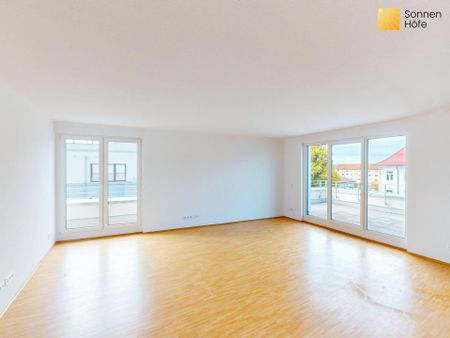 Lichtdurchflutete 2-Zimmer-Wohnung mit moderner Einbauküche - Photo 2