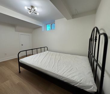 For Lease - 145 Harrison Drive Unit# Lower 1, Newmarket, Ontario - Photo 2