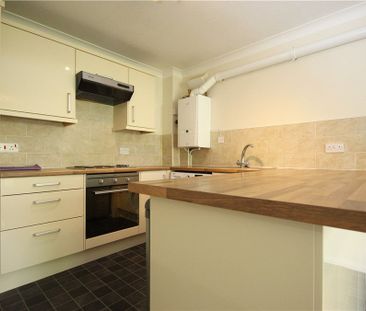 Courtfield Gardens, London, W13 0HP - Photo 4